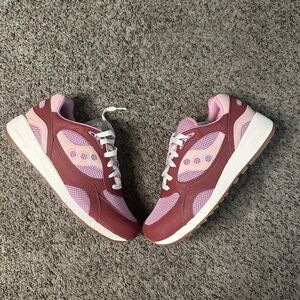 Saucony XT 600 (BRAND NEW)